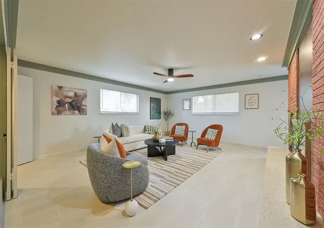 Photo 4 of Single family home for sale at 4604 Nw 59Th Ter, Oklahoma City, OK 73122 | MLS# 1246691 | Listing updated on 2026-09-16