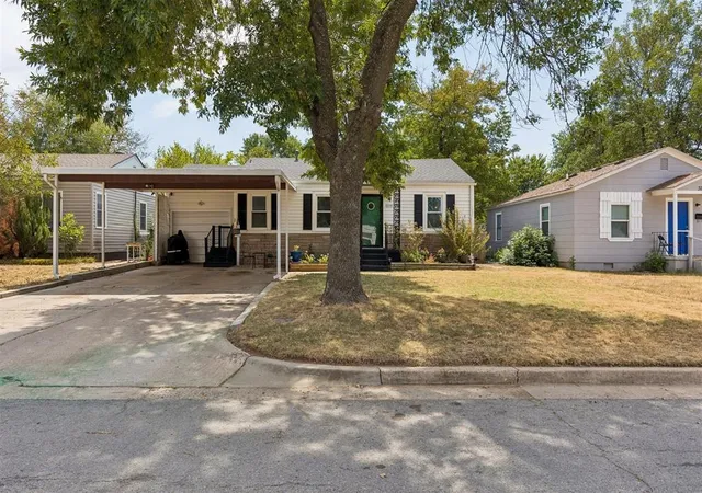 Photo 1 of Single family home for sale at 3208 Nw 31st St, Oklahoma City, OK 73112 | MLS# 1246809 | Listing updated on 2026-09-14