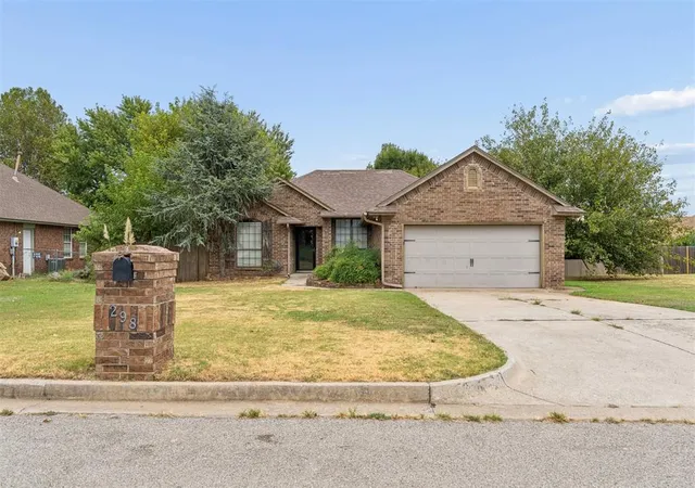 Photo 1 of Sale Pending at 298 Harvest Hills Rd, Harrah, OK 73045 | MLS# 1246821 | Listing updated on 2026-09-11