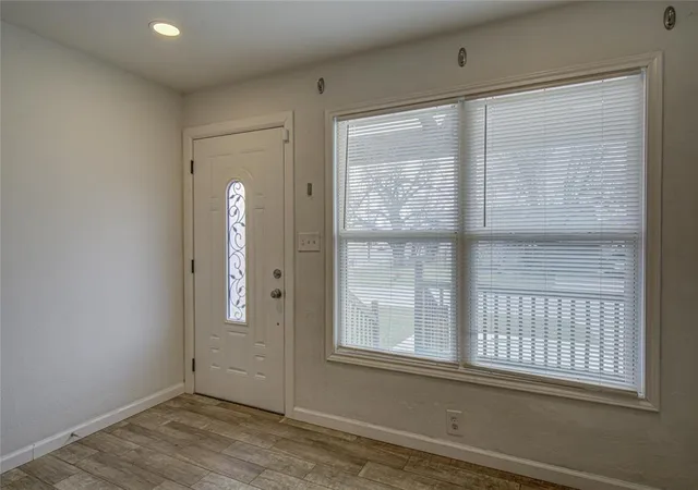 Photo 3 of Single family home for sale at 2901 Nw 43rd St, Oklahoma City, OK 73112 | MLS# 1246842 | Listing updated on 2026-09-15