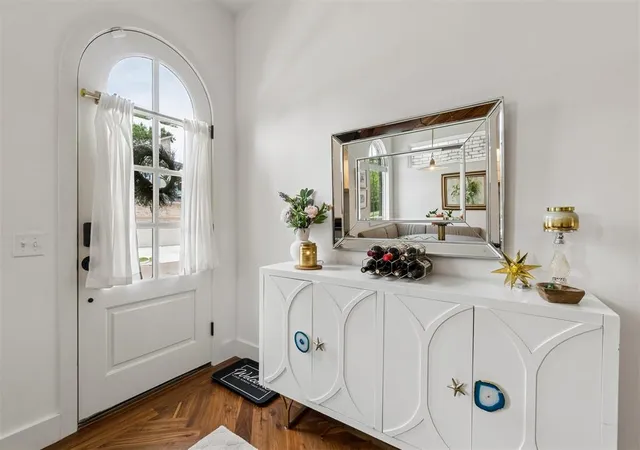 Photo 3 of Single family home for sale at 12 N Walnut St, Edmond, OK 73003 | MLS# 1246981 | Listing updated on 2026-09-15