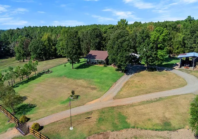 Photo 3 of Single family home for sale at 579 Stuffy Rd, Eagletown, OK 74734 | MLS# 1247024 | Listing updated on 2026-09-25
