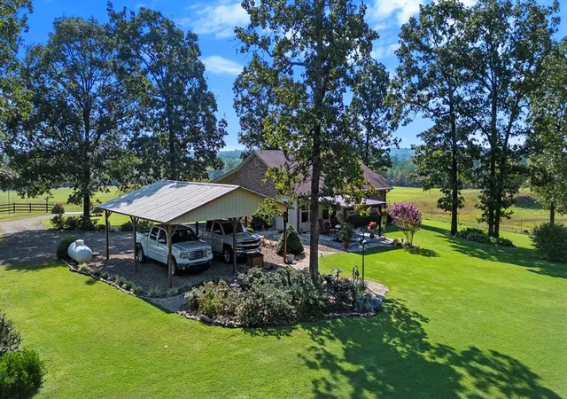 Photo 4 of Single family home for sale at 579 Stuffy Rd, Eagletown, OK 74734 | MLS# 1247024 | Listing updated on 2026-09-25