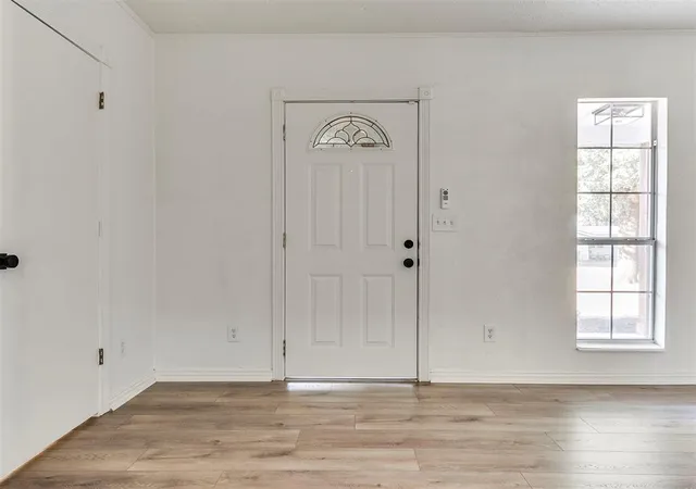 Photo 3 of Single family home for sale at 514 Nw 94th Street, Oklahoma City, OK 73114 | MLS# 1247104 | Listing updated on 2026-09-16