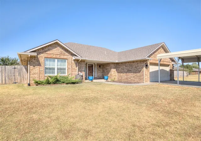 Photo 3 of Single family home for sale at 896 County St 2941, Tuttle, OK 73089 | MLS# 1247118 | Listing updated on 2026-09-21