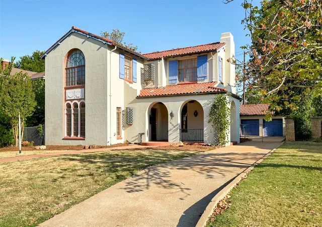 Photo 1 of Sale Pending at 621 Ne 16th Street, Oklahoma City, OK 73104 | MLS# 1247123 | Listing updated on 2026-09-15