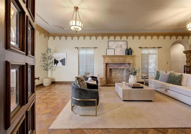 Photo 3 of Sale Pending at 621 Ne 16th Street, Oklahoma City, OK 73104 | MLS# 1247123 | Listing updated on 2026-09-15