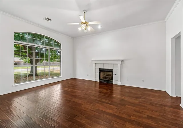 Photo 2 of Single family home for sale at 18113 Laurel Oak Dr, Edmond, OK 73012 | MLS# 1247197 | Listing updated on 2026-10-09