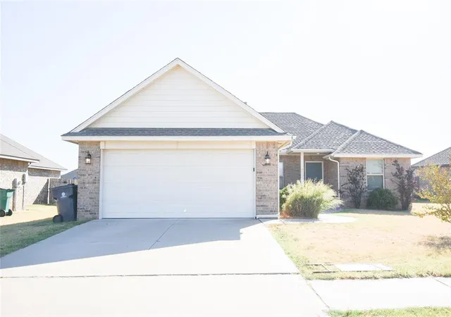 Photo 1 of Single family home for sale at 10612 Mountain Frk Dr, Yukon, OK 73099 | MLS# 1247198 | Listing updated on 2026-09-15