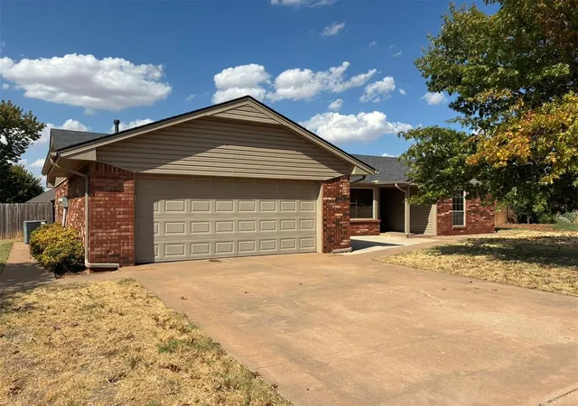Photo 1 of Single family home for sale at 618 Hoehner Ave, Okarche, OK 73762 | MLS# 1247231 | Listing updated on 2026-09-15