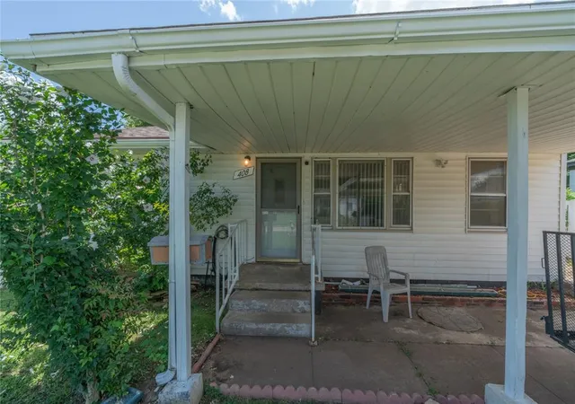 Photo 2 of Single family home for sale at 408 Elm St, Oklahoma City, OK 73110 | MLS# 1247259 | Listing updated on 2026-09-15