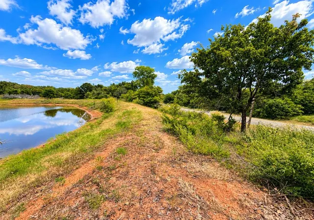 Photo 4 of Sale Pending at 15000 Hogback Rd, Luther, OK 73054 | MLS# 1247264 | Listing updated on 2026-09-08