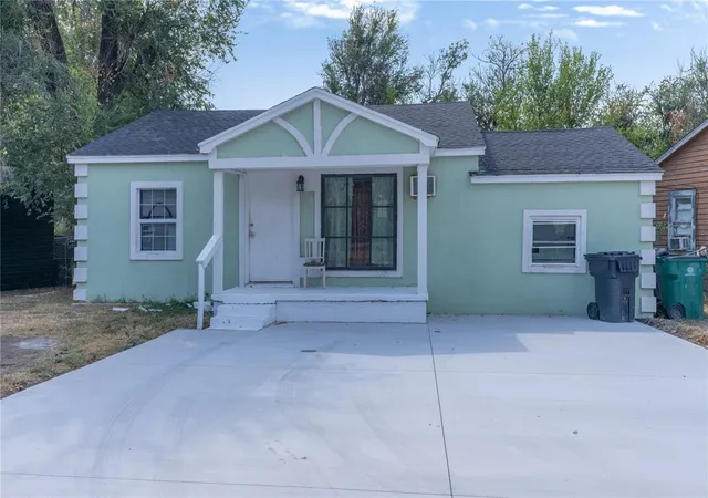 Photo 1 of Single family home for sale at 3401 S Saint Clair Ave, Oklahoma City, OK 73119 | MLS# 1247266 | Listing updated on 2026-09-15
