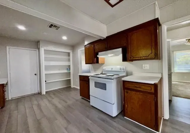Photo 3 of Single family home for sale at 3216 SE 19 Street, Oklahoma City, OK 73115 | MLS# 1247291 | Listing updated on 2026-09-15