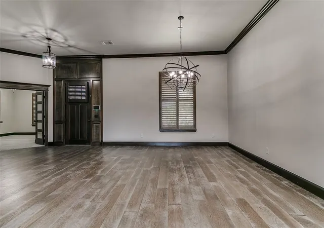 Photo 3 of Sale Pending at 4232 Hackney Wick Rd, Norman, OK 73072 | MLS# 1247307 | Listing updated on 2026-09-11