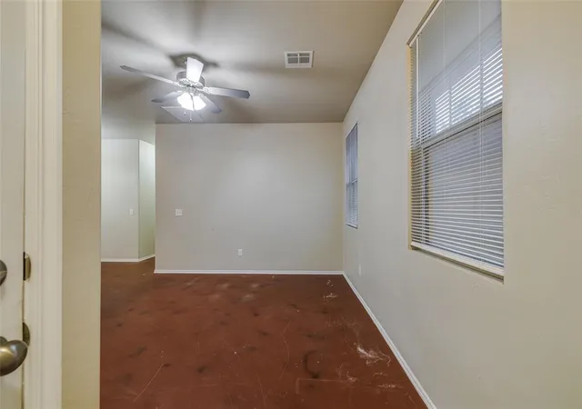 Listing Photo 5 - Condo for sale in building located at 212 Ashley Dr, Edmond, OK 73003 - Unit #212 & #214