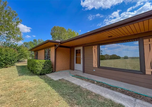 Photo 2 of Single family home for sale at 16100 W Britton Rd, Yukon, OK 73099 | MLS# 1247354 | Listing updated on 2026-09-15