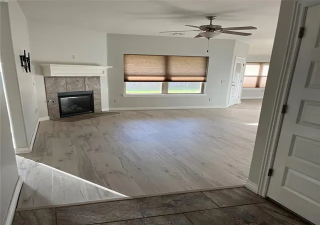 Photo 4 of Single family home for sale at 8004 Calm Water Dr, Oklahoma City, OK 73135 | MLS# 1247527 | Listing updated on 2026-09-09