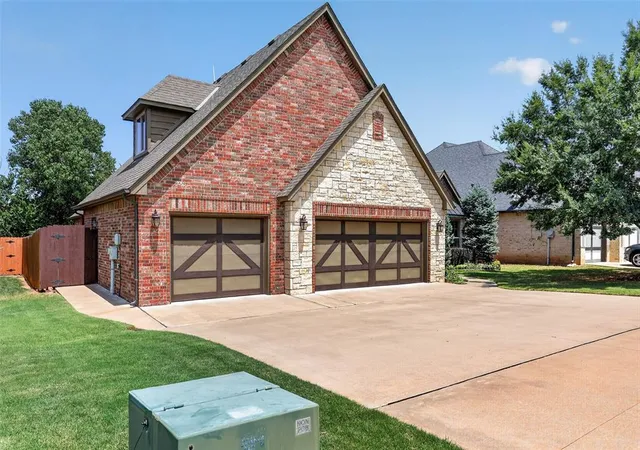 Photo 1 of Single family home for sale at 2501 Semillon Way, Edmond, OK 73012 | MLS# 1247580 | Listing updated on 2026-09-16