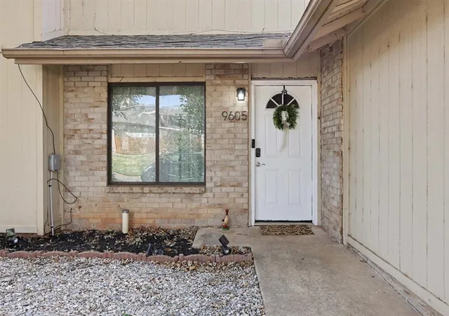 Photo 3 of Condo for sale at 9605 Hefner Village Blvd, Oklahoma City, OK 73162 | MLS# 1247619 | Listing updated on 2026-09-15