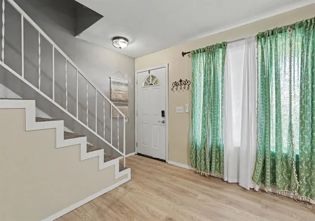 Photo 4 of Condo for sale at 9605 Hefner Village Blvd, Oklahoma City, OK 73162 | MLS# 1247619 | Listing updated on 2026-09-15