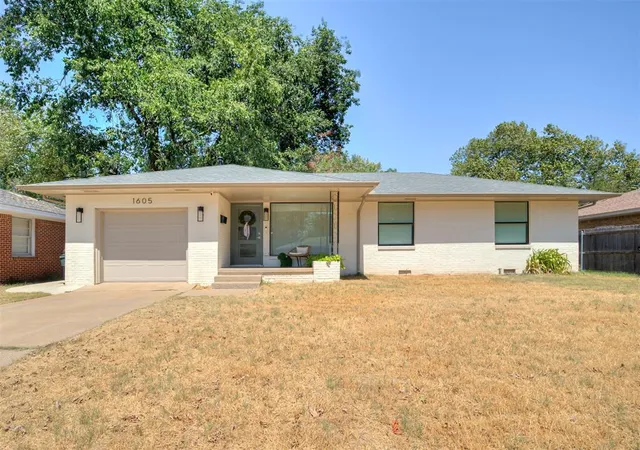 Photo 1 of Sale Pending at 1605 Rowena Ln, Norman, OK 73069 | MLS# 1247633 | Listing updated on 2026-09-15
