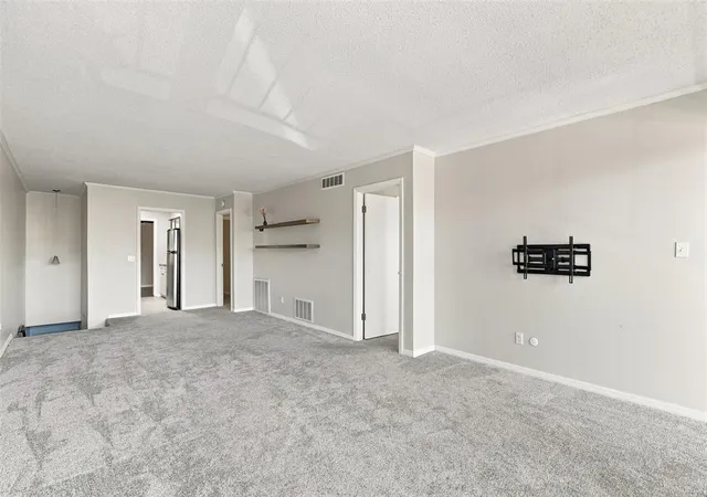 Photo 3 of Condo for sale at 6100 N Brookline Ave #20, Oklahoma City, OK 73112 | MLS# 1247676 | Listing updated on 2026-09-14