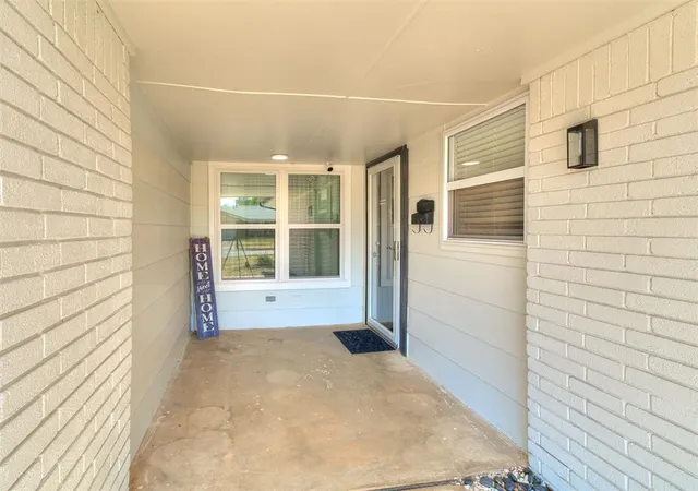 Photo 3 of Sale Pending at 603 E 27th Street, Edmond, OK 73013 | MLS# 1247740 | Listing updated on 2026-09-15
