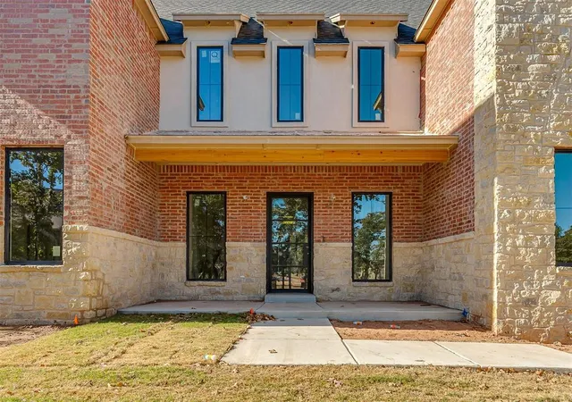 Photo 4 of Sale Pending at 12924 Box Cyn, Arcadia, OK 73007 | MLS# 1247856 | Listing updated on 2026-09-15