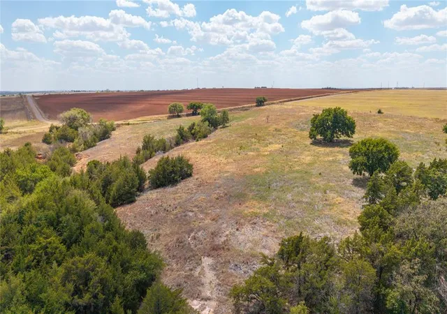 Photo 1 of Land for sale at 23165 E 1020 Road, Clinton, OK 73601 | MLS# 1248044 | Listing updated on 2026-09-10