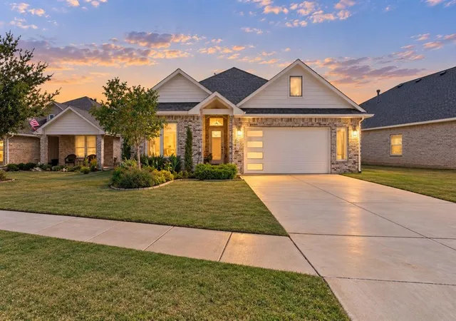 Photo 2 of Single family home for sale at 6205 Nw 158th Street, Edmond, OK 73013 | MLS# 1248048 | Listing updated on 2026-10-06