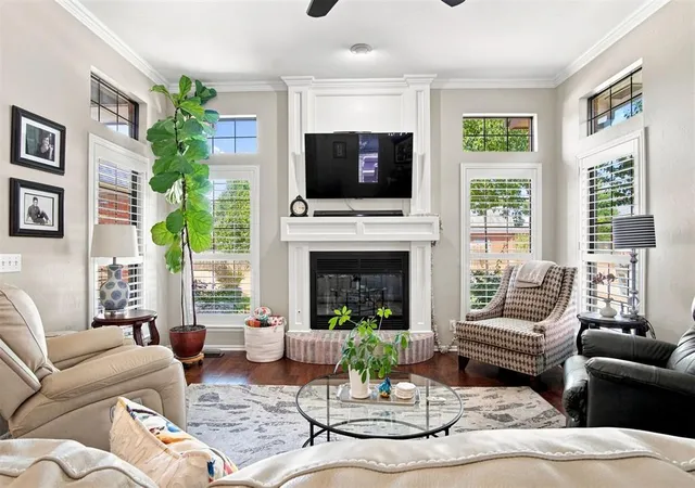 Photo 4 of Sale Pending at 112 Kings Ct, Edmond, OK 73013 | MLS# 1248049 | Listing updated on 2026-09-14