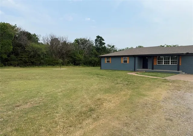 Photo 2 of Single family home for sale at 13603 E Lakeview Rd, Glencoe, OK 74032 | MLS# 1248095 | Listing updated on 2026-09-10