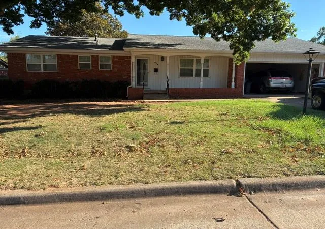Photo 1 of Single family home for sale at 419 Olive Blvd, Lindsay, OK 73052 | MLS# 1248126 | Listing updated on 2026-09-11