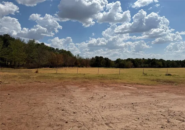 Photo 4 of Single family home for sale at 2217 Autumn Ridge Ct, Blanchard, OK 73010 | MLS# 1248127 | Listing updated on 2026-09-28
