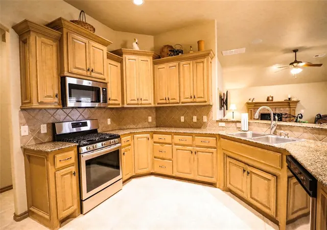 Photo 3 of Single family home for sale at 2601 Lolo Trl, Edmond, OK 73003 | MLS# 1248169 | Listing updated on 2026-09-14