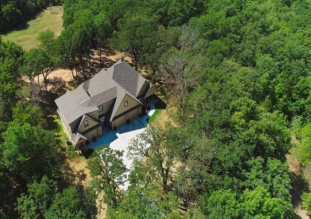 Photo 3 of Single family home for sale at 34490 E Cr 1517 Rd, Paoli, OK 73074 | MLS# 1248198 | Listing updated on 2026-09-11
