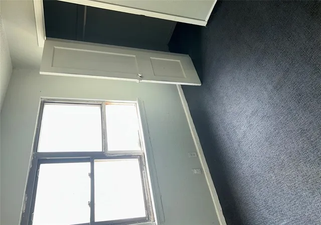 Photo 4 of House for sale at 420 SW 34th Street, Oklahoma City, OK 73109 | MLS# 1248199 | Listing updated on 2026-10-28