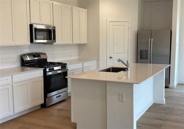 Photo 4 of Single family home for sale at 9001 SW 19th Street, Oklahoma City, OK 73128 | MLS# 1248229 | Listing updated on 2026-09-15
