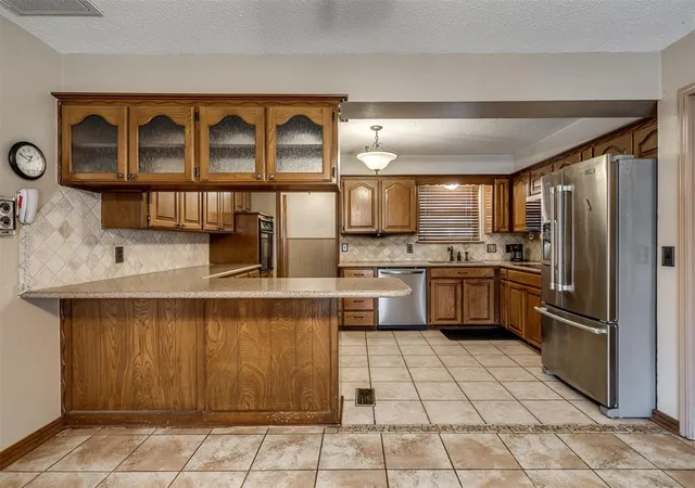 Photo 3 of Sale Pending at 8708 S Charlotte Dr, Oklahoma City, OK 73159 | MLS# 1248292 | Listing updated on 2026-09-12