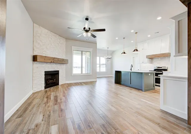 Photo 4 of Single family home for sale at 2312 Lions Pride Way, Blanchard, OK 73010 | MLS# 1248305 | Listing updated on 2026-09-15