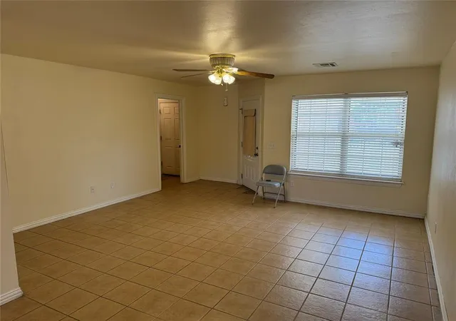 Photo 4 of Single family home for sale at 3017 NW 30th Street, Oklahoma City, OK 73112 | MLS# 1248310 | Listing updated on 2026-09-14