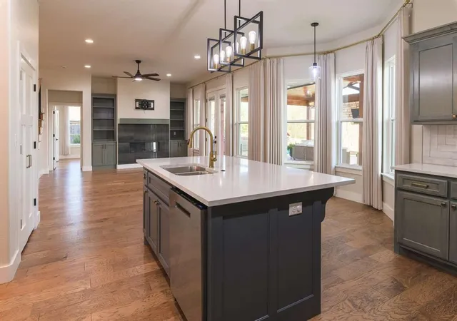 Photo 3 of Single family home for sale at 1909 Carleton Ln, Shawnee, OK 74804 | MLS# 1248368 | Listing updated on 2026-09-11