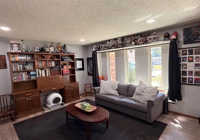 Photo 1 of Sale Pending at 801 Mabel C Fry Blvd, Yukon, OK 73099 | MLS# 1248379 | Listing updated on 2026-09-11