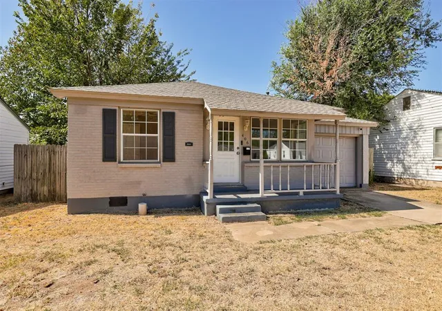 Photo 2 of Single family home for sale at 406 E Rose Dr, Oklahoma City, OK 73110 | MLS# 1248390 | Listing updated on 2026-09-10