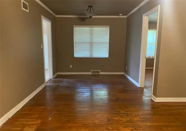 Photo 4 of Sale Pending at 4912 N Cromwell Ave, Oklahoma City, OK 73112 | MLS# 1248423 | Listing updated on 2026-09-11