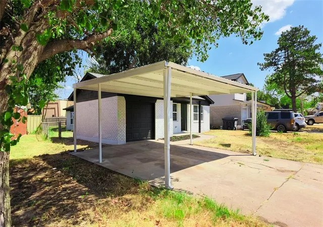 Photo 3 of Single family home for sale at 6032 S Drexel Ave, Oklahoma City, OK 73159 | MLS# 1248434 | Listing updated on 2026-09-14