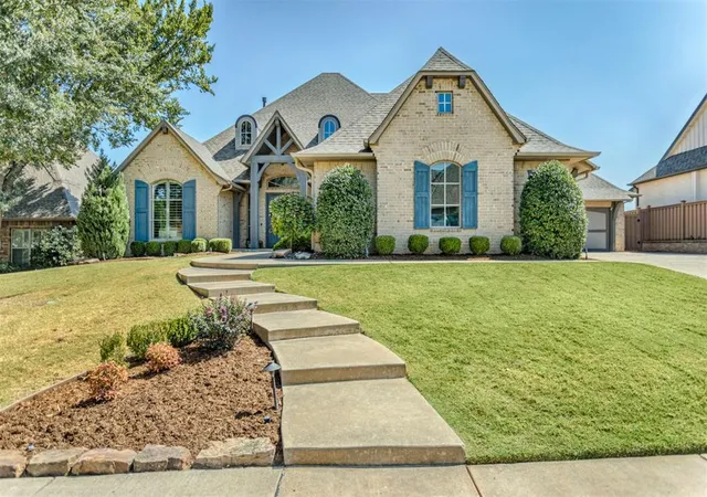 Photo 1 of Single family home for sale at 3216 Hillside Dr, Edmond, OK 73012 | MLS# 1248457 | Listing updated on 2026-09-14