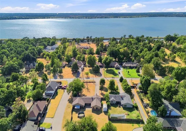 Photo 1 of Single family home for sale at 2716 N Eagle Ln, Oklahoma City, OK 73127 | MLS# 1248470 | Listing updated on 2026-10-04