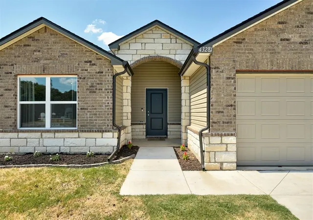 Photo 2 of Single family home for sale at 43281 Prairie Ranch Rd, Shawnee, OK 74804 | MLS# 1248471 | Listing updated on 2026-09-11